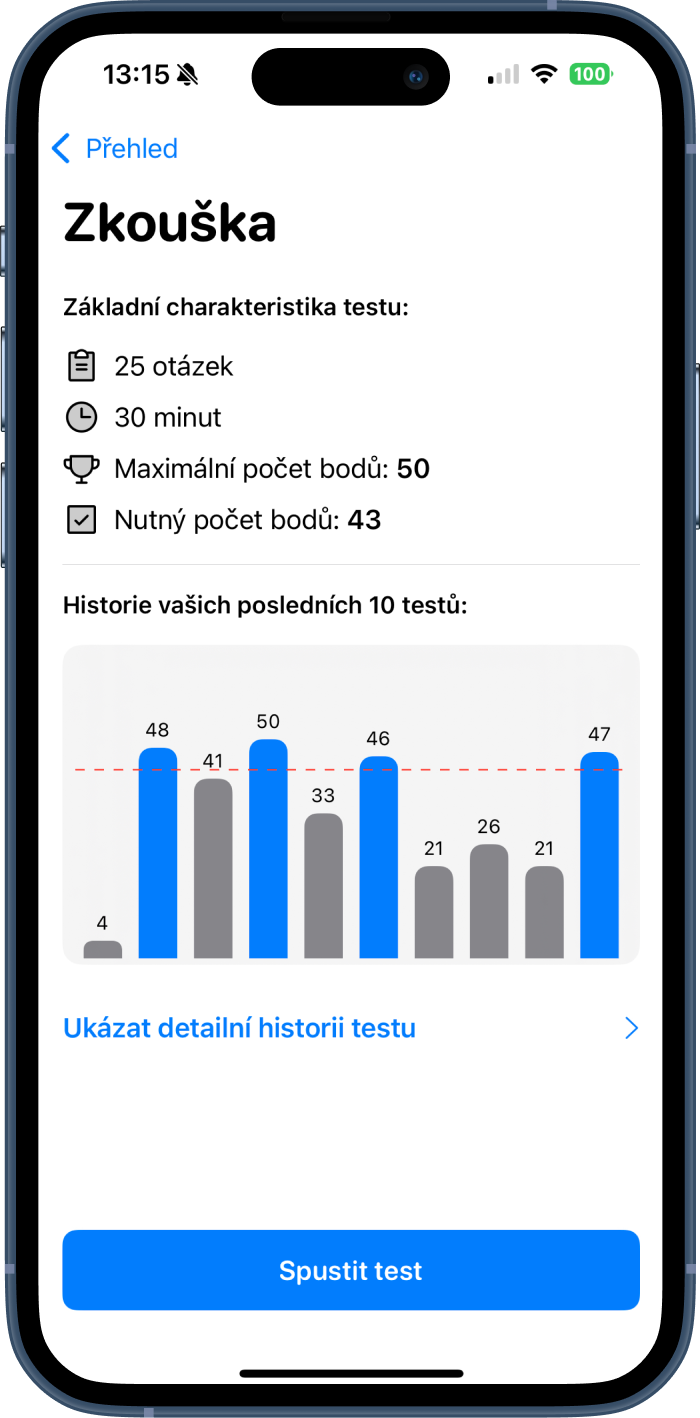 Simulace zkoušky z autoškoly s 25 otázkami, limitem 30 minut, hranicí 43 bodů a historií posledních testů